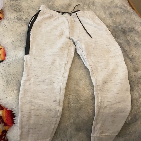 COPY - American Eagle Lot - Picture 11 of 11